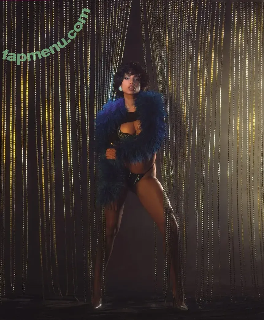 Anitta nude photo #2311 (Anitta)