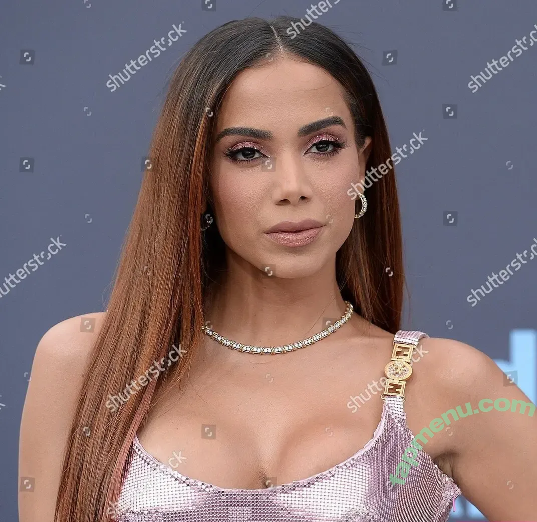 Anitta nude photo #2526 (Anitta)
