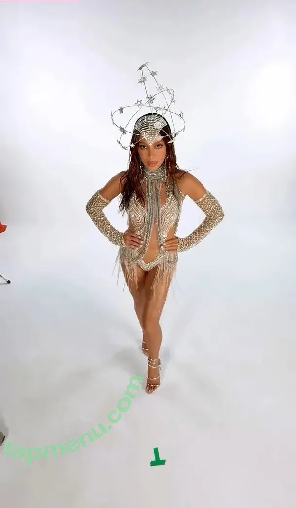 Anitta nude photo #2541 (Anitta)