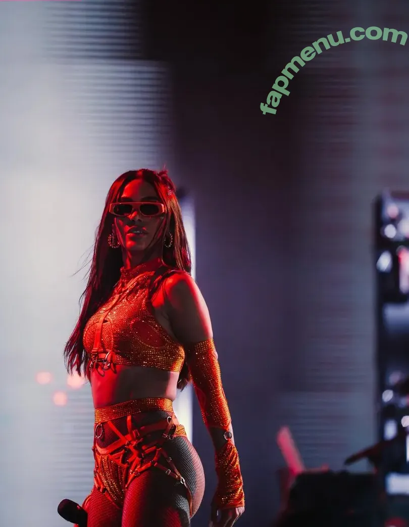 Anitta nude photo #2602 (Anitta)