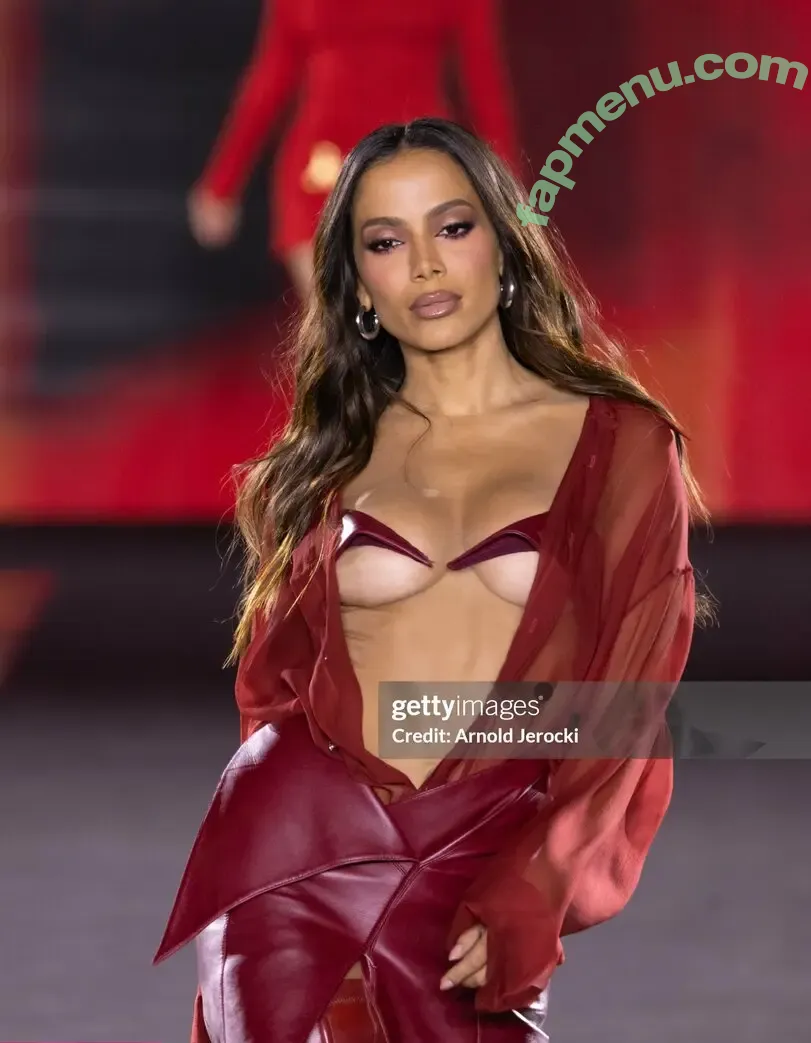 Anitta nude photo #2641 (Anitta)