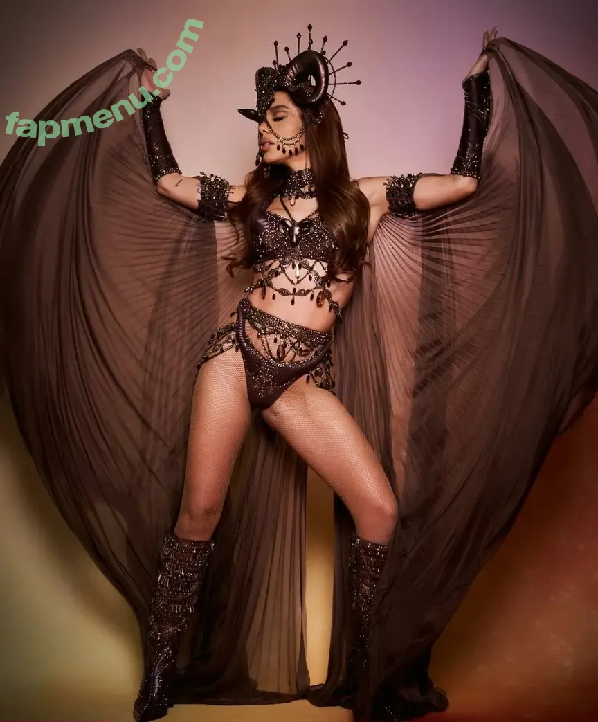 Anitta nude photo #2666 (Anitta)