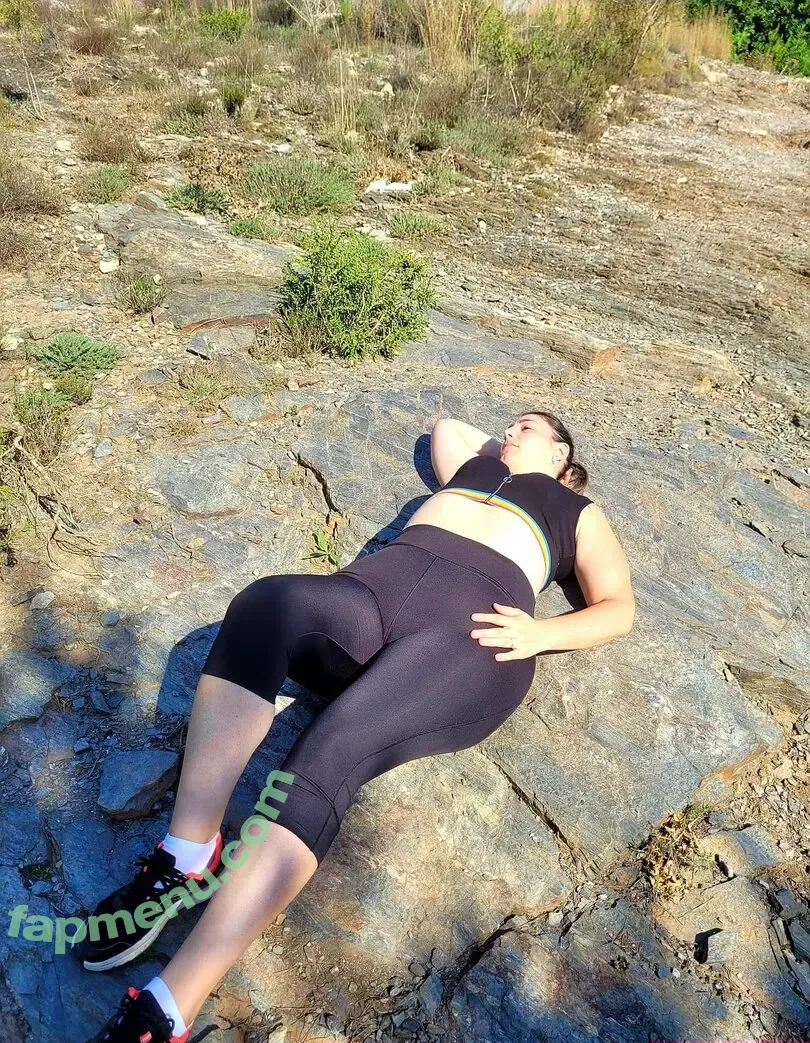 aniwan nude photo #0007 (aniwan.aniwan)