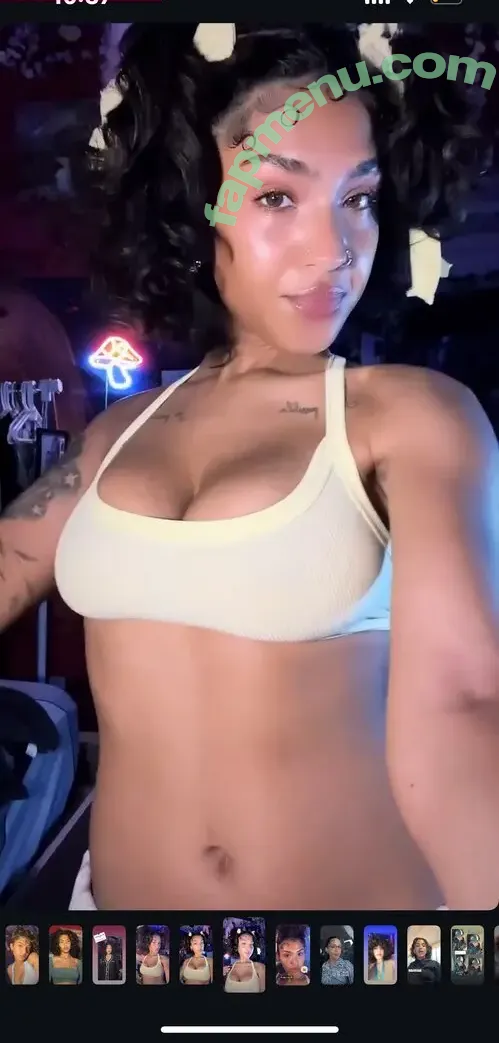 Aniyahalbino nude photo #0003 (_aniyahalbino)