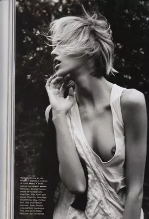 Anja Rubik / anja_rubik / anjarubikblog / anjarubikofficialfanpage nude photo #0053