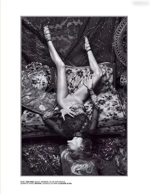 Anja Rubik / anja_rubik / anjarubikblog / anjarubikofficialfanpage nude photo #0117