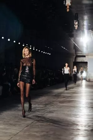 Anja Rubik / anja_rubik / anjarubikblog / anjarubikofficialfanpage nude photo #0231