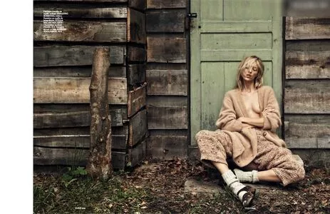 Anja Rubik / anja_rubik / anjarubikblog / anjarubikofficialfanpage nude photo #0252