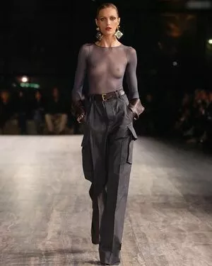 Anja Rubik / anja_rubik / anjarubikblog / anjarubikofficialfanpage nude photo #0306