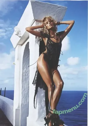 Anja Rubik / anja_rubik nude photo #0485