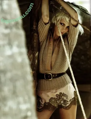 Anja Rubik / anja_rubik nude photo #0548