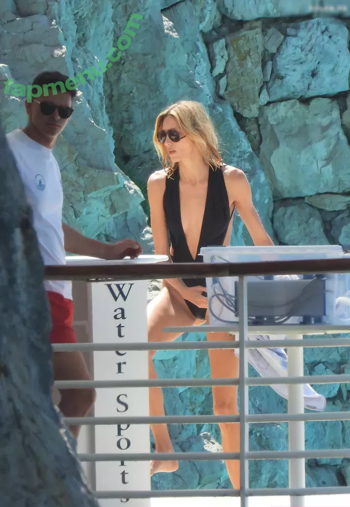 Anja Rubik nude photo #0104 (anja_rubik / anjarubikblog / anjarubikofficialfanpage)