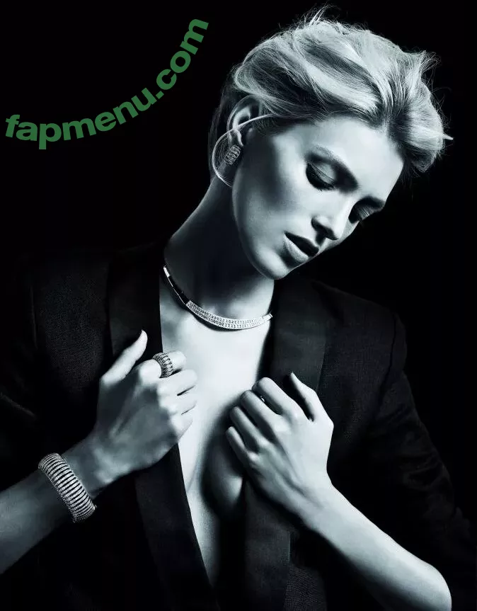 Anja Rubik nude photo #0243 (anja_rubik / anjarubikblog / anjarubikofficialfanpage)