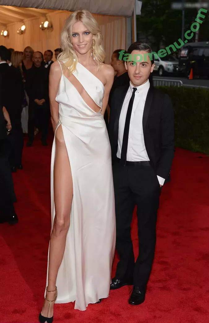 Anja Rubik nude photo #0299 (anja_rubik / anjarubikblog / anjarubikofficialfanpage)