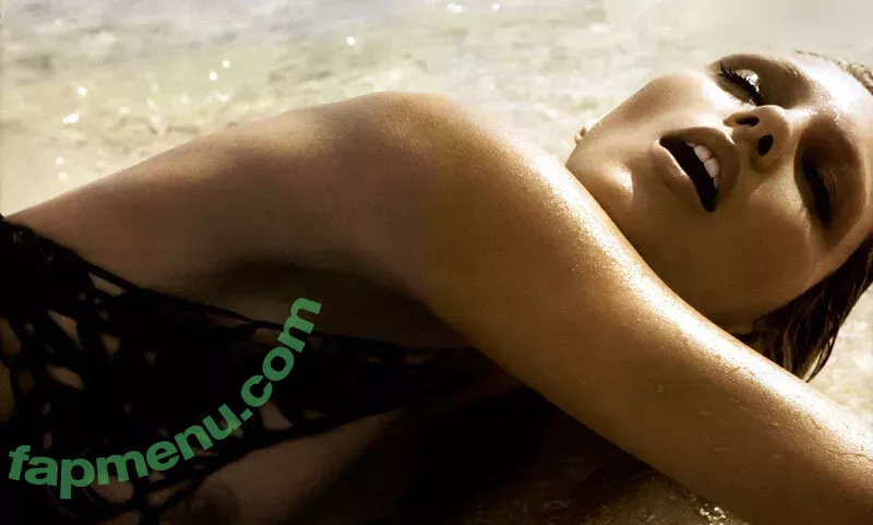 Anja Rubik nude photo #0345 (anja_rubik)