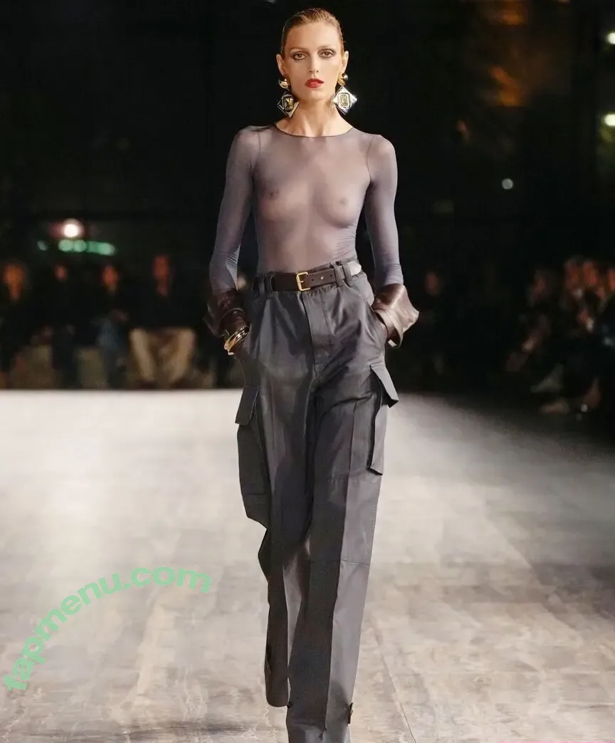 Anja Rubik nude photo #0469 (anja_rubik)