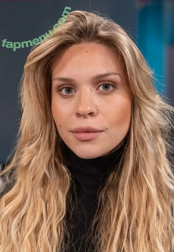 Anja Windl nude photo #0014 (Anja Windl)