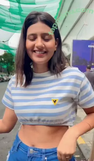 Anjali Arora / anjimaxuofficially nude photo #0028