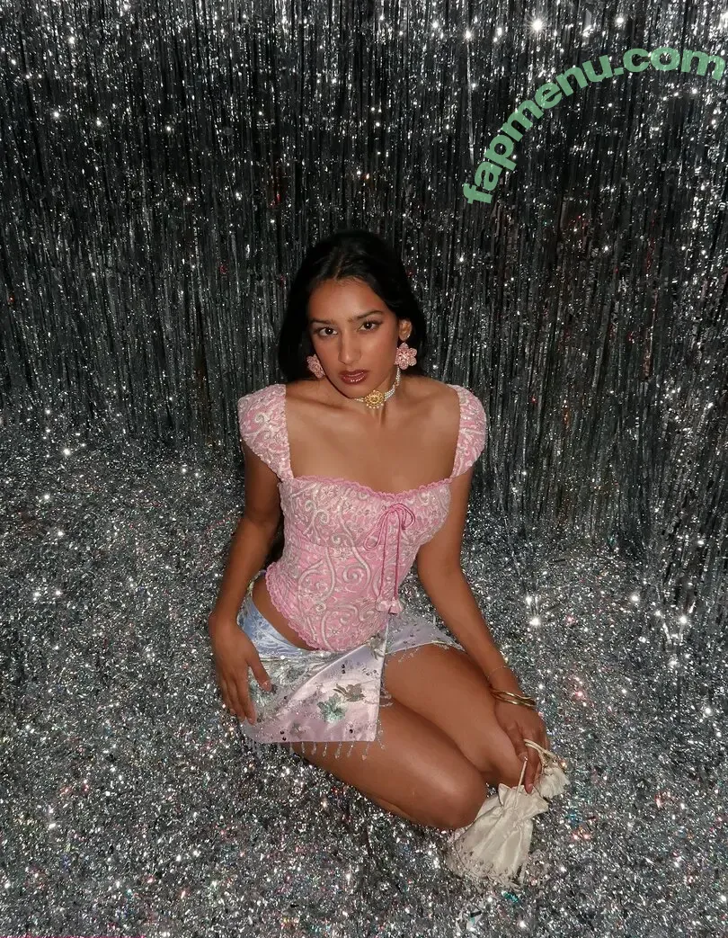 Anjali Chakra nude photo #0019 (anjalichakra)