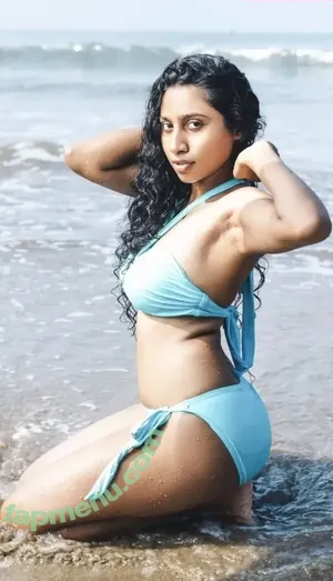 Anjana Mohan / anjanamohanoffl nude photo #0024