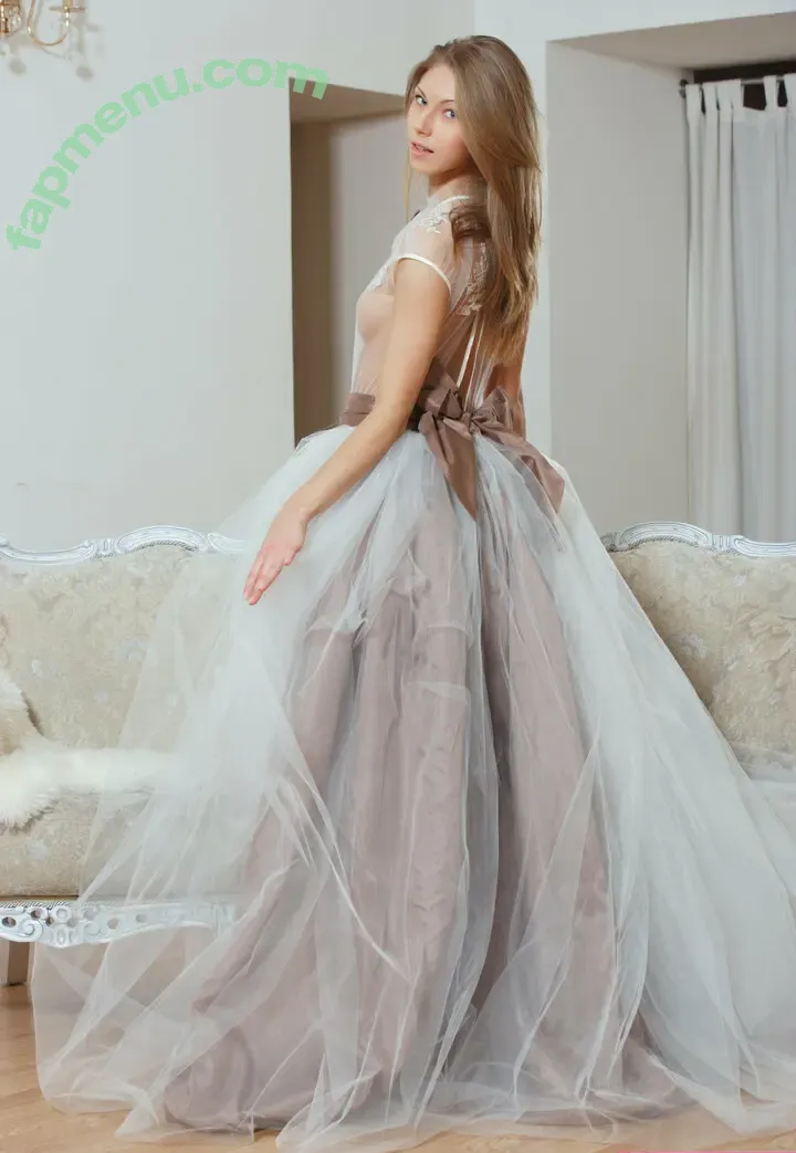 Anjelica nude photo #0381 (Kapitolin Franc / kapitolin)