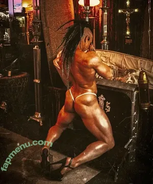 Anjie / Angela Yeo / MuscleGeisha / ifbb_pro_yeo / proyeo nude photo #0021