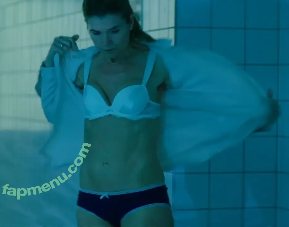 Anke Engelke nude photo #0090 (Anke Engelke)