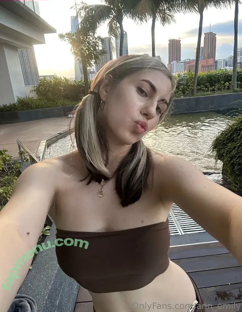 ann_emily nude photo #0277 (busstywitch)