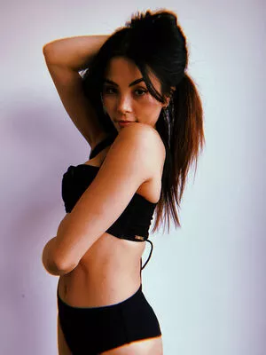 Anna Akana / AnnaAkana / wonderlandstudios nude photo #0439