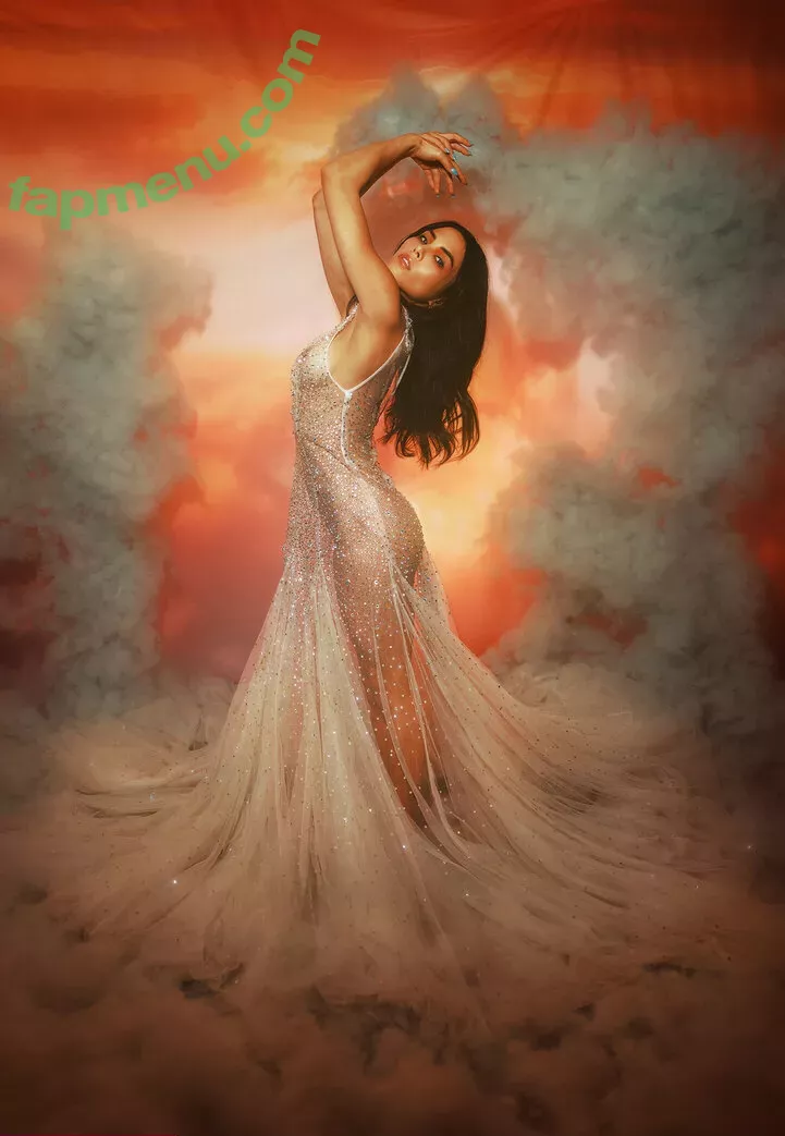 Anna Akana nude photo #0472 (AnnaAkana / wonderlandstudios)