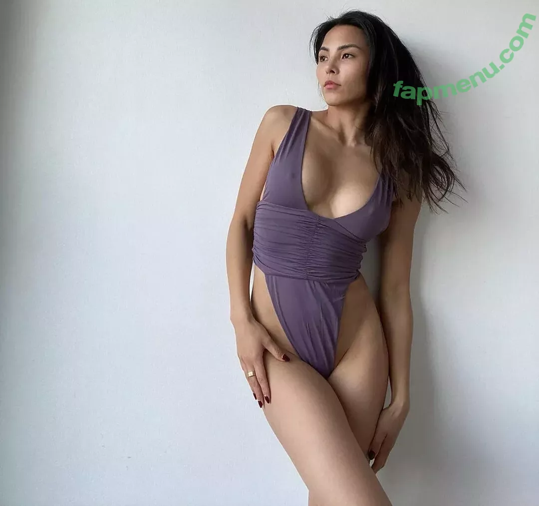 Anna Akana nude photo #0532 (AnnaAkana / wonderlandstudios)