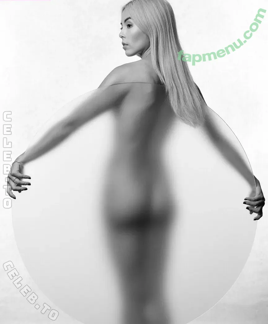 Anna Akana nude photo #1002 (AnnaAkana / wonderlandstudios)