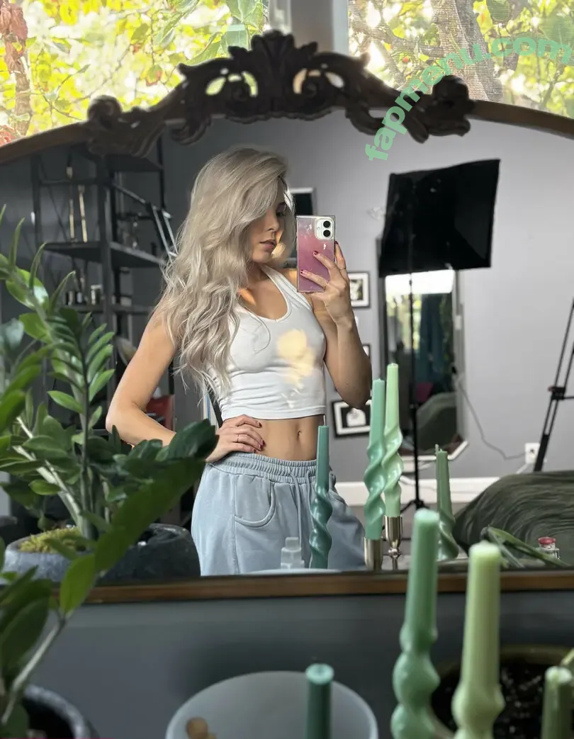 Anna Akana nude photo #1008 (AnnaAkana / wonderlandstudios)