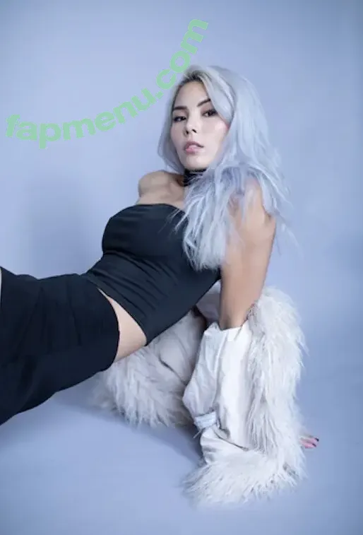 Anna Akana nude photo #1037 (AnnaAkana / wonderlandstudios)