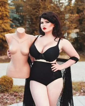 Anna Bernadi / AnnaBernadina / BernadiAnna / anna_bernadi / annabernadi nude photo #0060