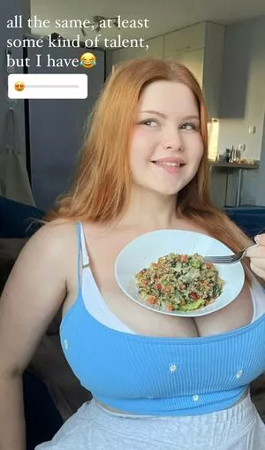 Anna Bernadi / AnnaBernadina / BernadiAnna / anna_bernadi / annabernadi nude photo #0157