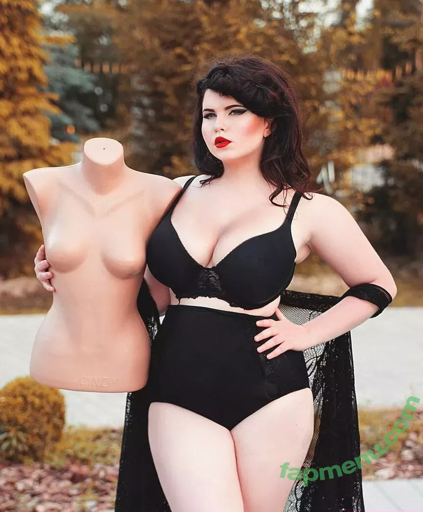 Anna Bernadi nude photo #0060 (AnnaBernadina / BernadiAnna / anna_bernadi / annabernadi)