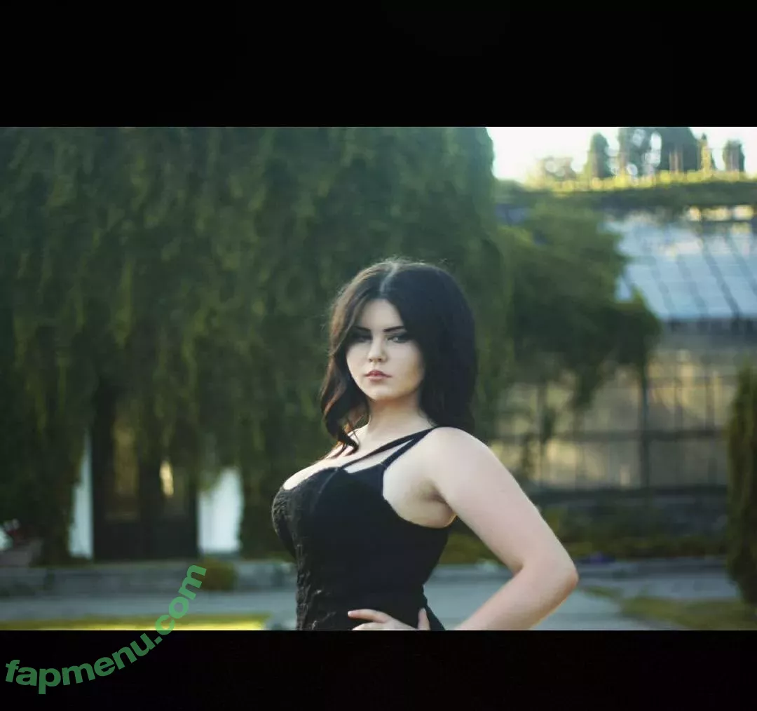 Anna Bernadi nude photo #0215 (AnnaBernadina / BernadiAnna / anna_bernadi / annabernadi)