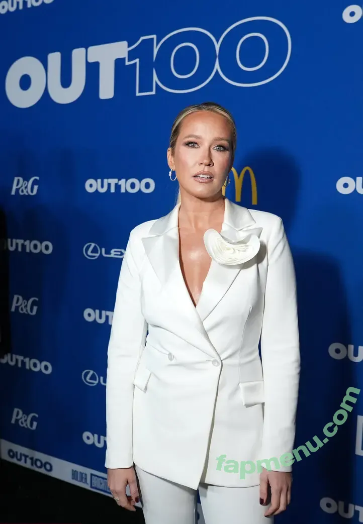 Anna Camp nude photo #0135 (therealannacamp)