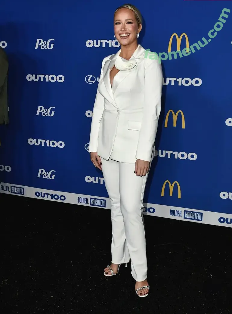 Anna Camp nude photo #0154 (therealannacamp)