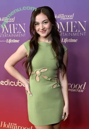 Anna Cathcart / annacathcart nude photo #0070