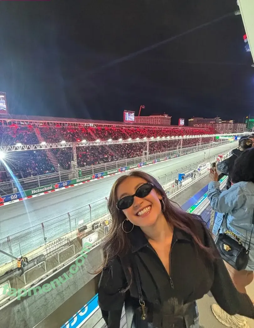 Anna Cathcart nude photo #0058 (annacathcart)