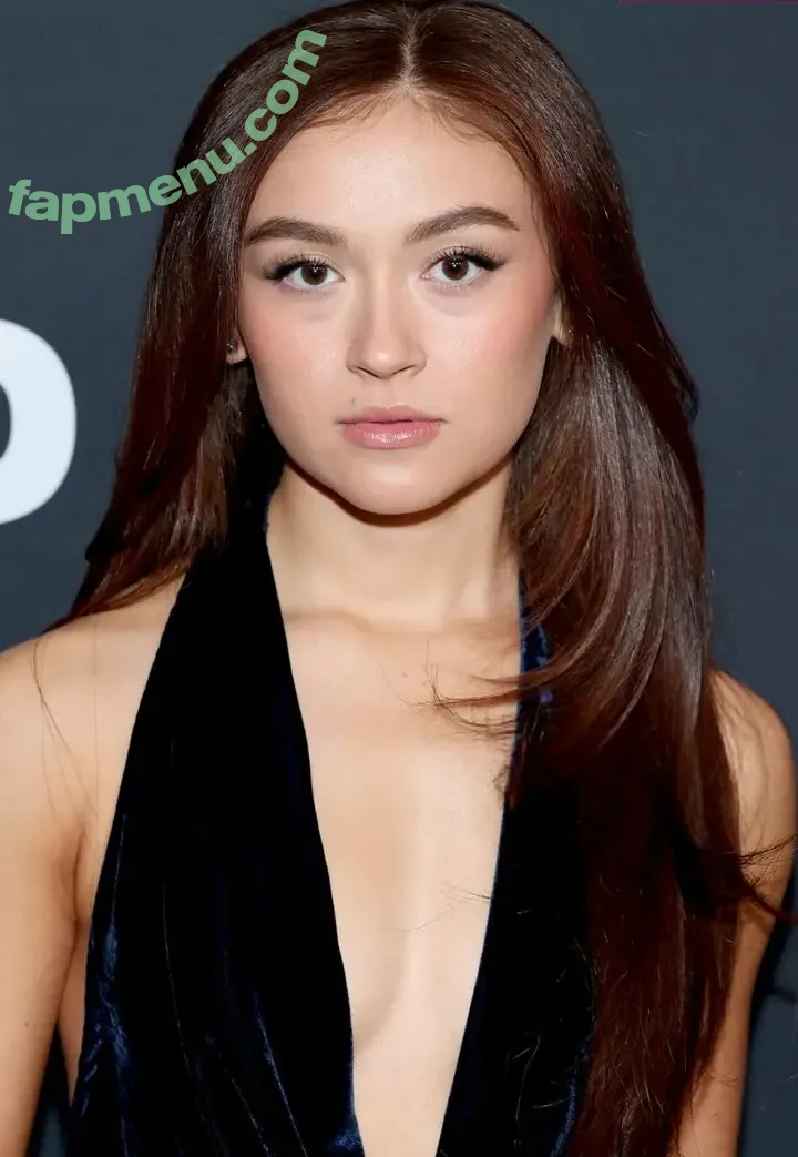 Anna Cathcart nude photo #0088 (annacathcart)