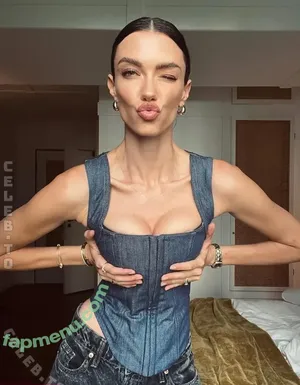 Anna-Christina Schwartz / annachristinaschwartz nude photo #0059