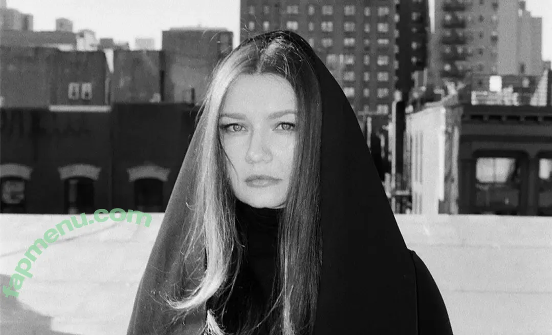 Anna Delvey nude photo #0018 (Anna Delvey)
