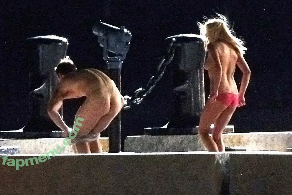Anna Faris nude photo #0155 (annafaris)