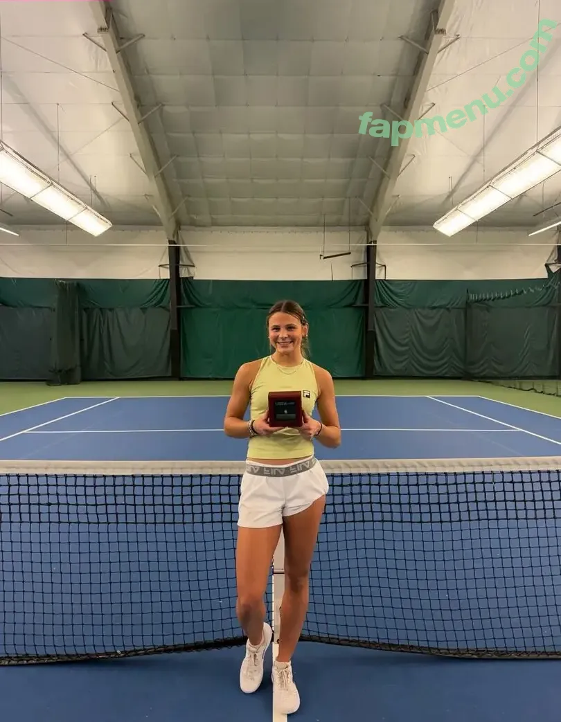 Anna Frey nude photo #0026 (annafrey / annafrey0 / annafrey5)