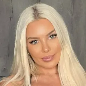 Anna Huntt page