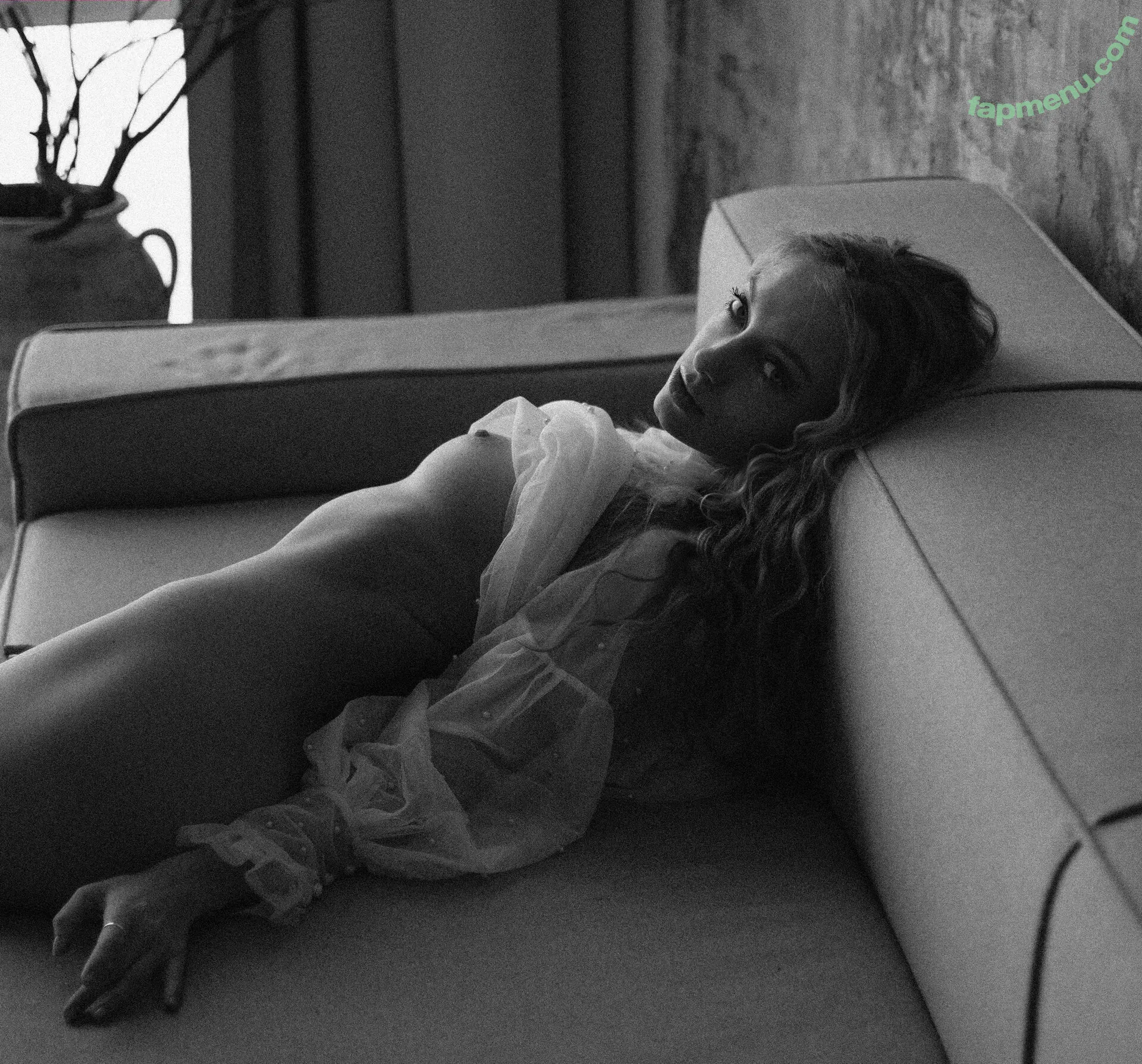 Anna Ioannova nude photo #0405 (Goddess / anna__ioannovna / ioannova)