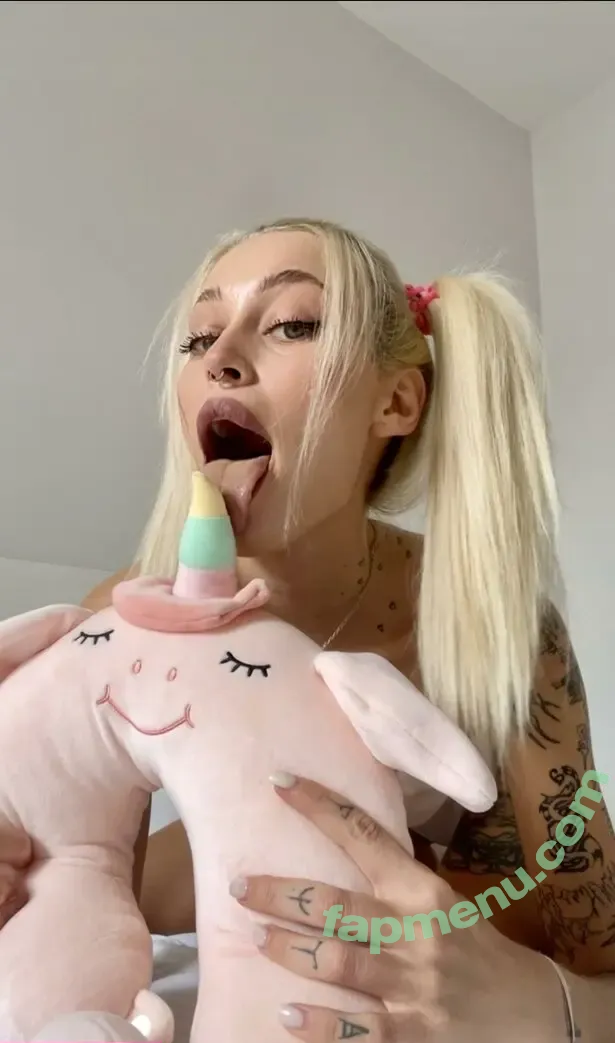 anna_katana nude photo #0102 (anna_katana__)
